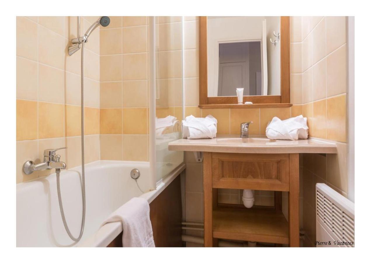 Charmant Appartement Avec Piscine. Monflanquin Buitenkant foto