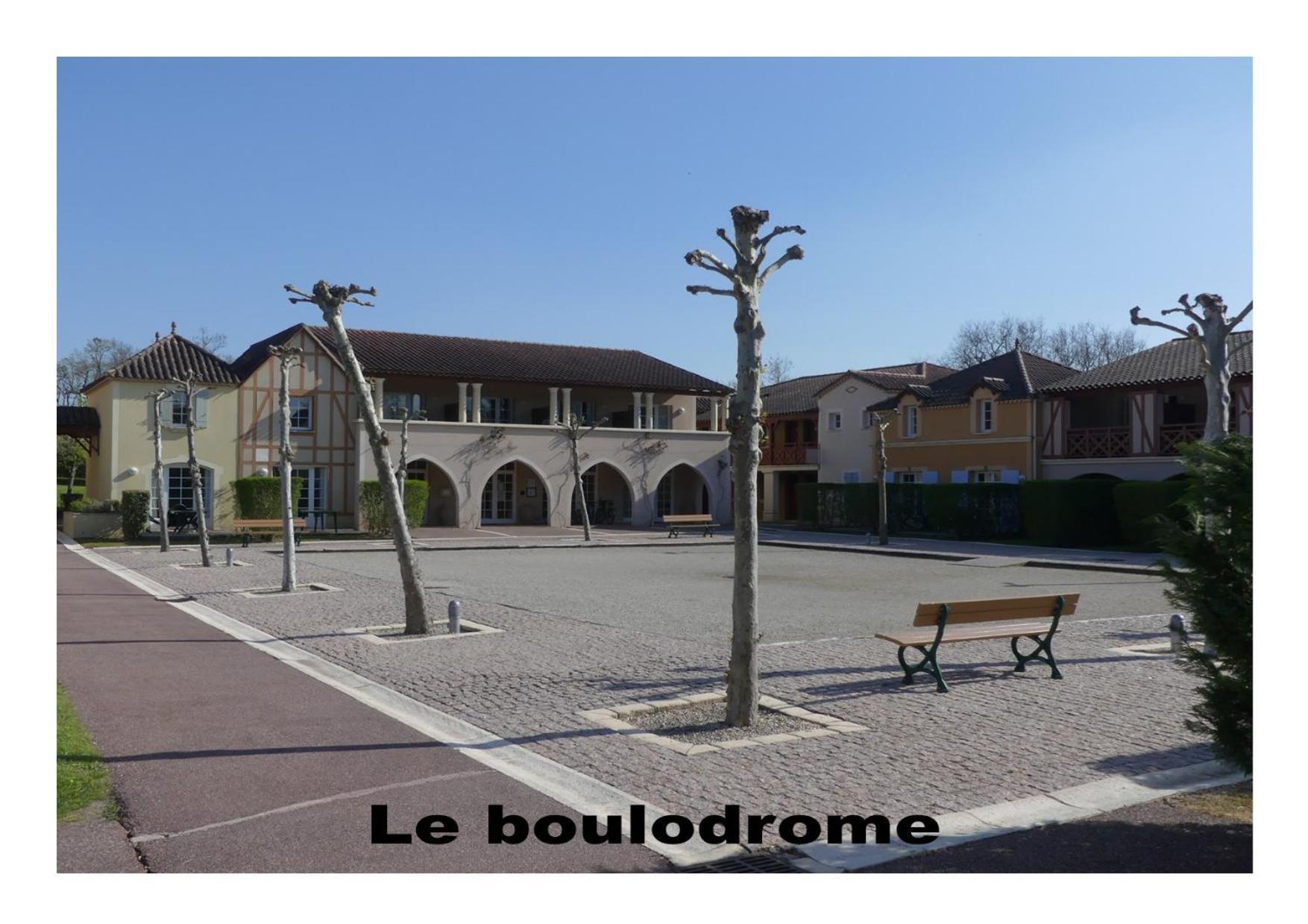 Charmant Appartement Avec Piscine. Monflanquin Buitenkant foto